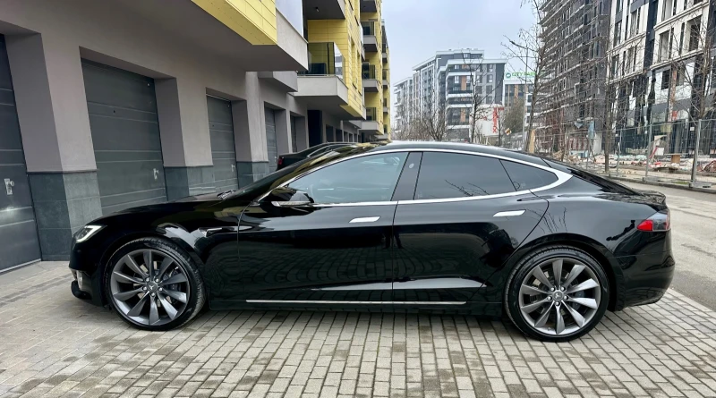 Tesla Model S 100kw Long Range Raven ГАРАНЦИЯ!, снимка 7 - Автомобили и джипове - 49316372