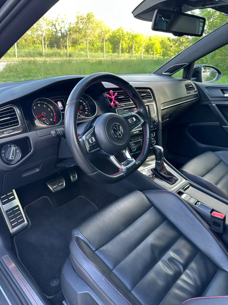 VW Golf GTI Performance , снимка 11 - Автомобили и джипове - 50392129