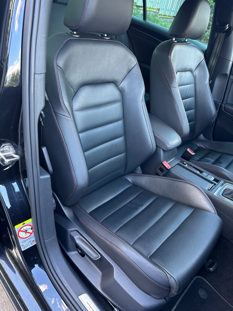 VW Golf GTI Performance , снимка 10 - Автомобили и джипове - 50392129