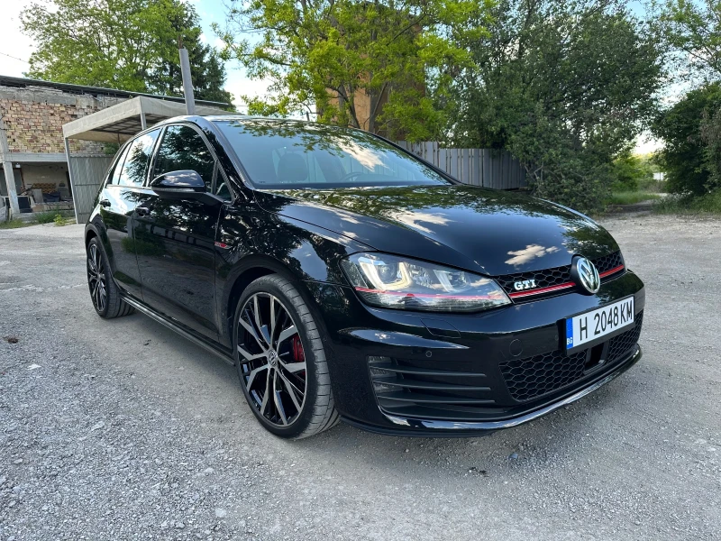 VW Golf GTI Performance , снимка 2 - Автомобили и джипове - 50392129