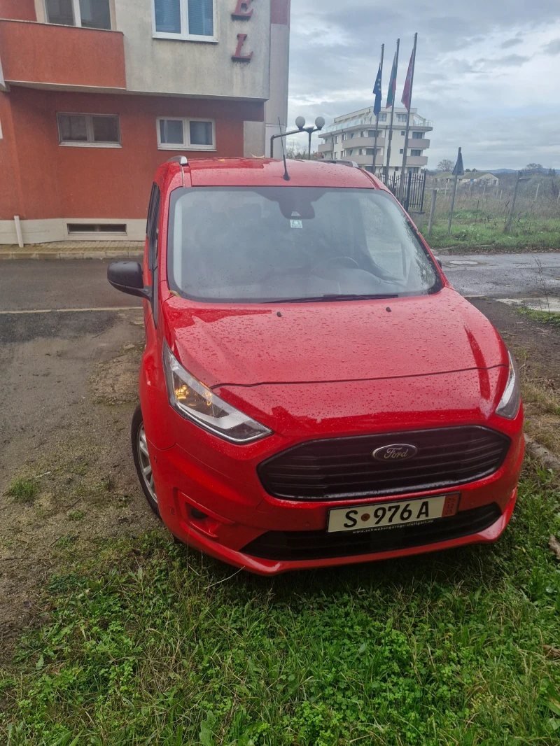 Ford Tourneo Connect Grand tourneo connect 6+ 1   1.5tdci, снимка 10 - Автомобили и джипове - 52567359