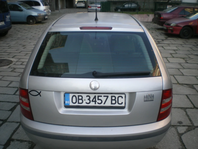 Skoda Fabia, снимка 3 - Автомобили и джипове - 52918691