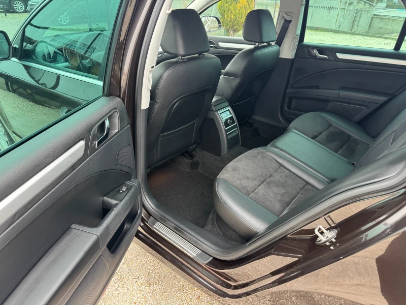 Skoda Superb 2.0TDI* 4X4* EURO5, снимка 14 - Автомобили и джипове - 53293657