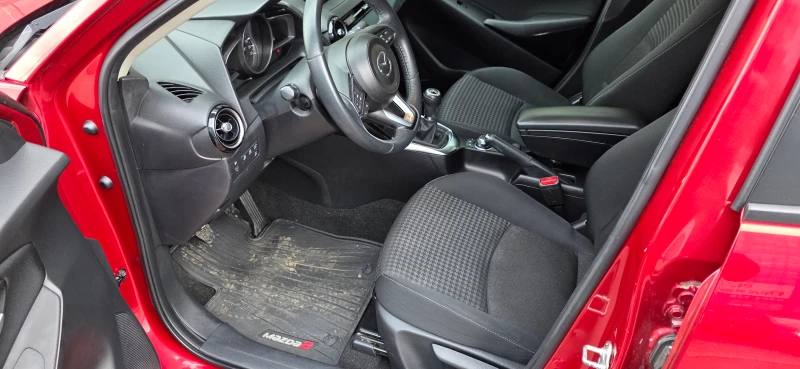 Mazda 2 TAKUMI, снимка 14 - Автомобили и джипове - 53382003