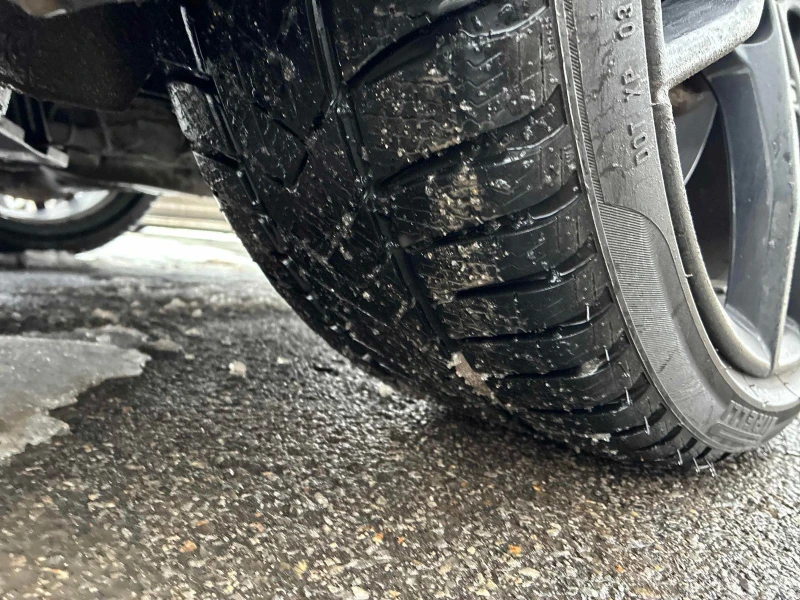 BMW 330 С РЕГИСТРАЦИЯ & АВТО КРЕДИТ, снимка 14 - Автомобили и джипове - 53521604