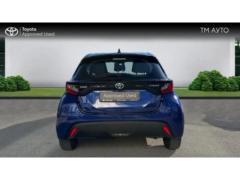 Toyota Yaris 1.5 HSD DYNAMIC+ NAVI - изображение 4