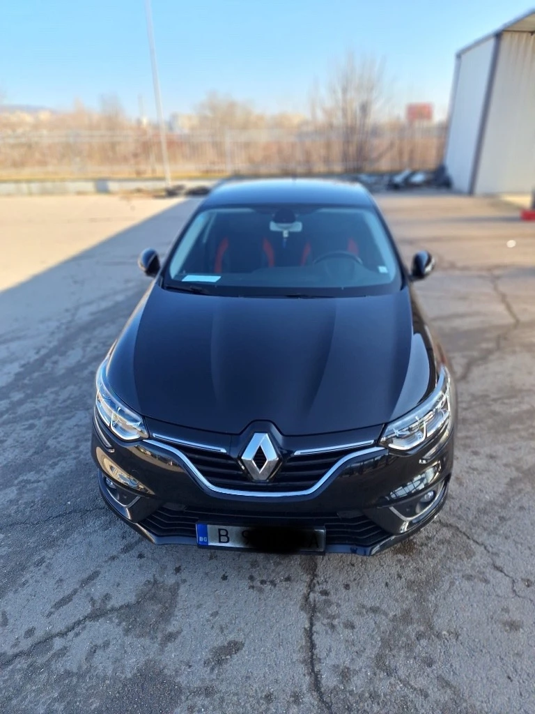 Renault Megane 1.33 TCE, снимка 5 - Автомобили и джипове - 49135778