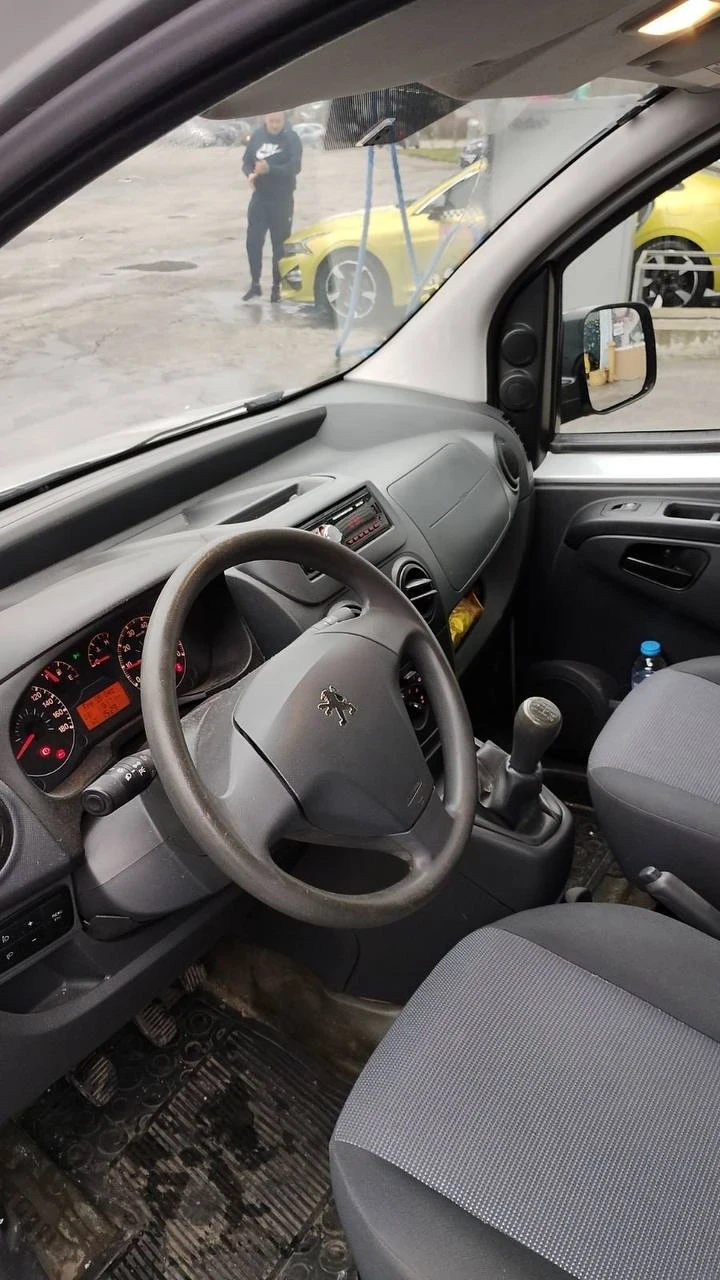 Peugeot Bipper 1.4HDI, снимка 6 - Автомобили и джипове - 52968617