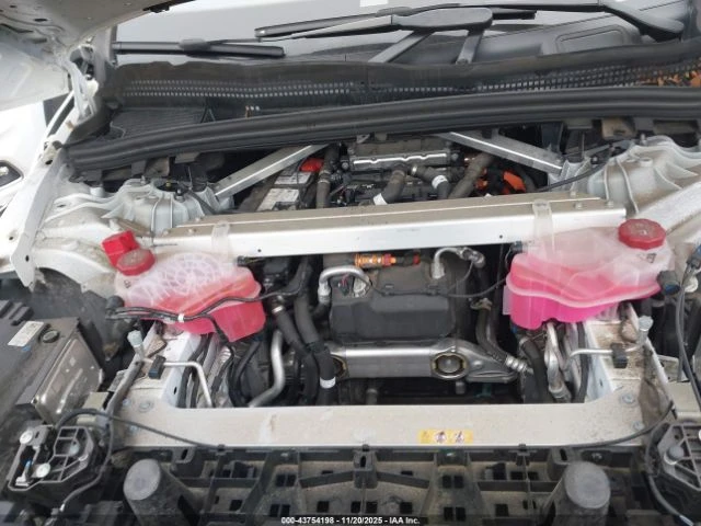 Mercedes-Benz EQS 580 / 4MATIC / HYPERSCREEN / FULL , снимка 12 - Автомобили и джипове - 53155460