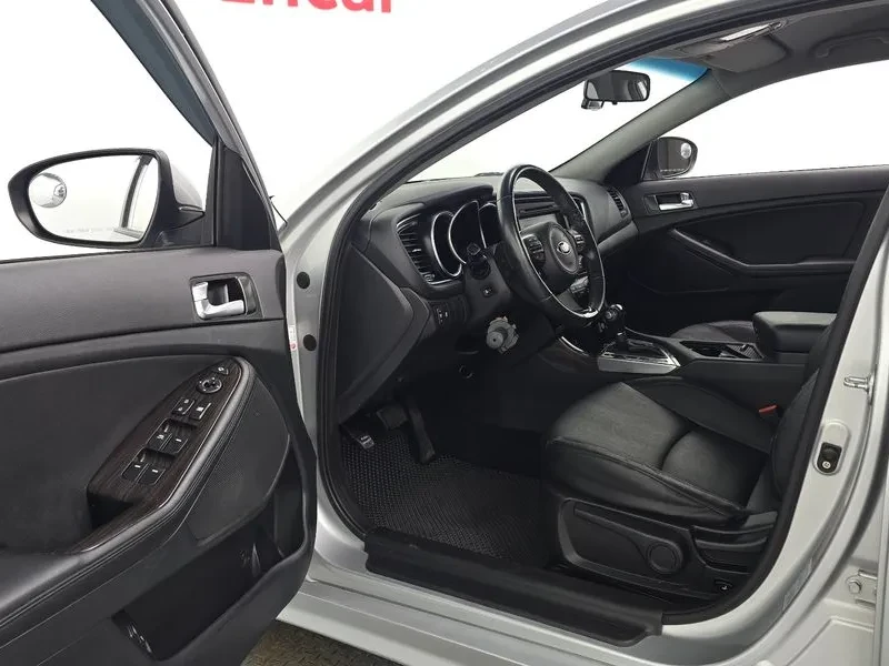 Kia K5 LPG - САМО 30% АВАНС, снимка 10 - Автомобили и джипове - 56322104