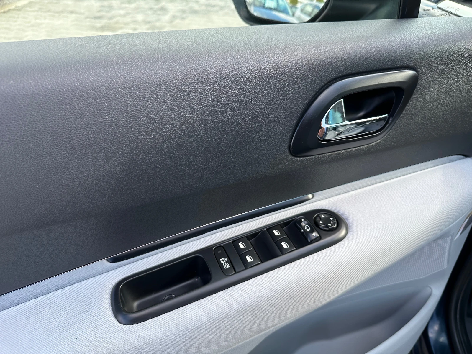 Peugeot 5008 NAVI* HEAD UP DISPLAY* 7mesta* DVD* TOP*  | Mobile.bg   12