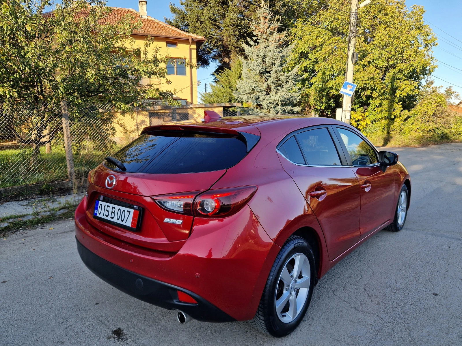 Mazda 3 2.2D SKYACTIV SPORT* FULL*  ОТЛИЧНА - изображение 5