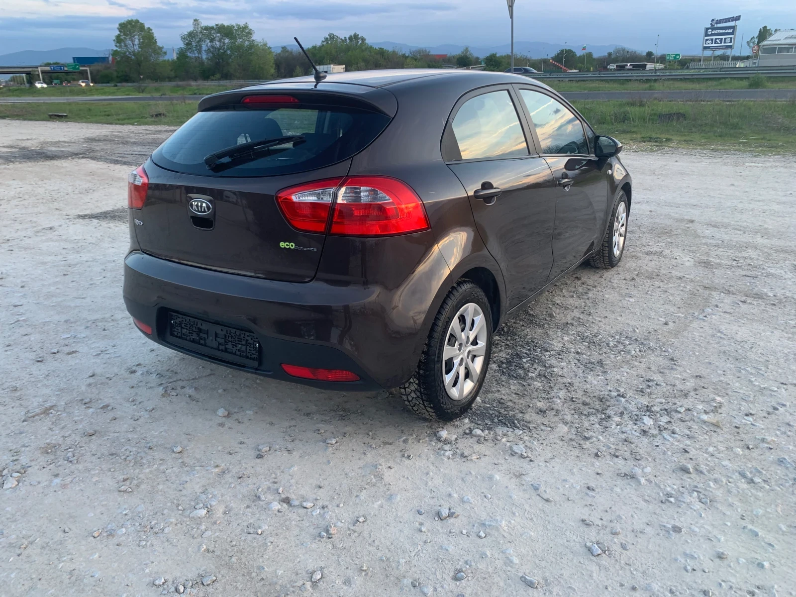 Kia Rio 1, 1CRDI - изображение 5