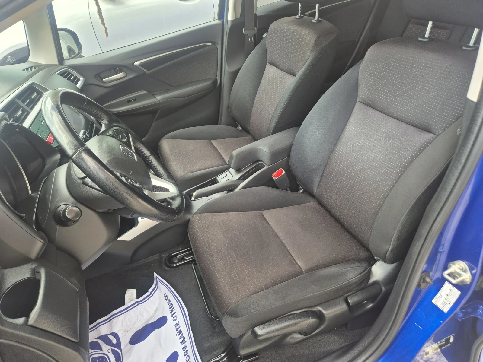 Honda Jazz 1.3#Navi# - изображение 9