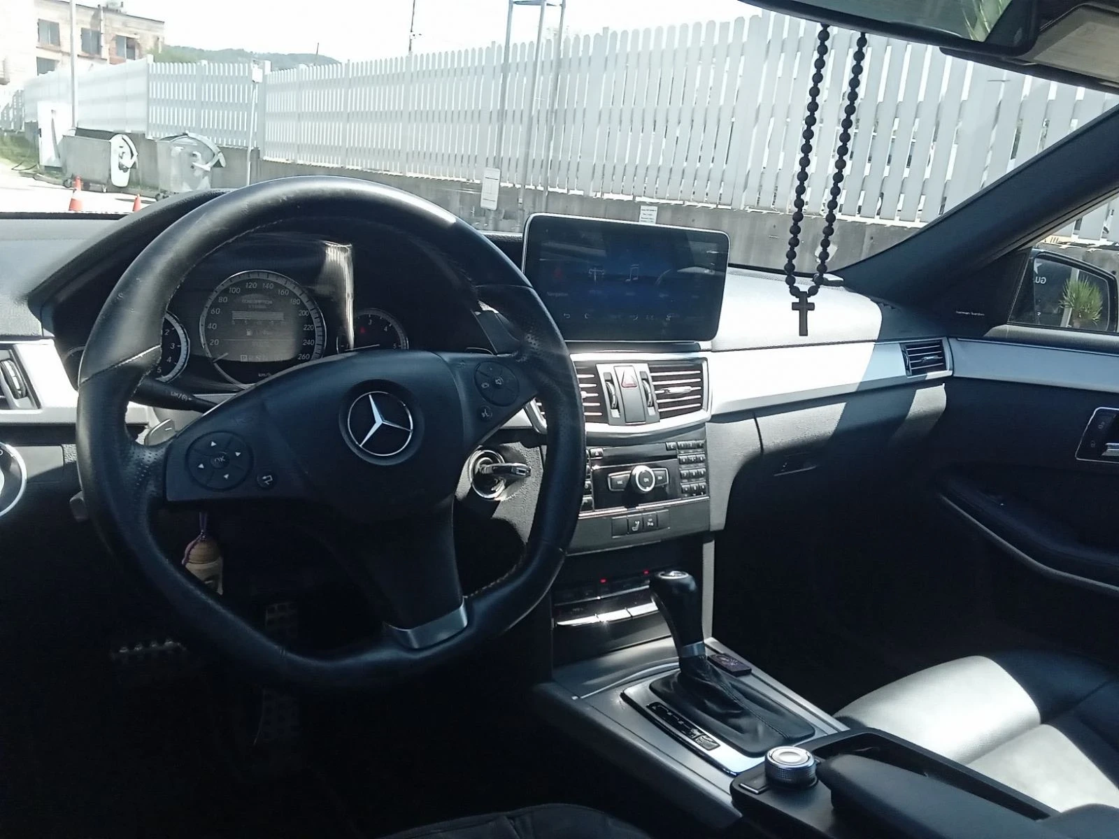 Mercedes-Benz E 200 2.2 cdi AMG-pack - изображение 9