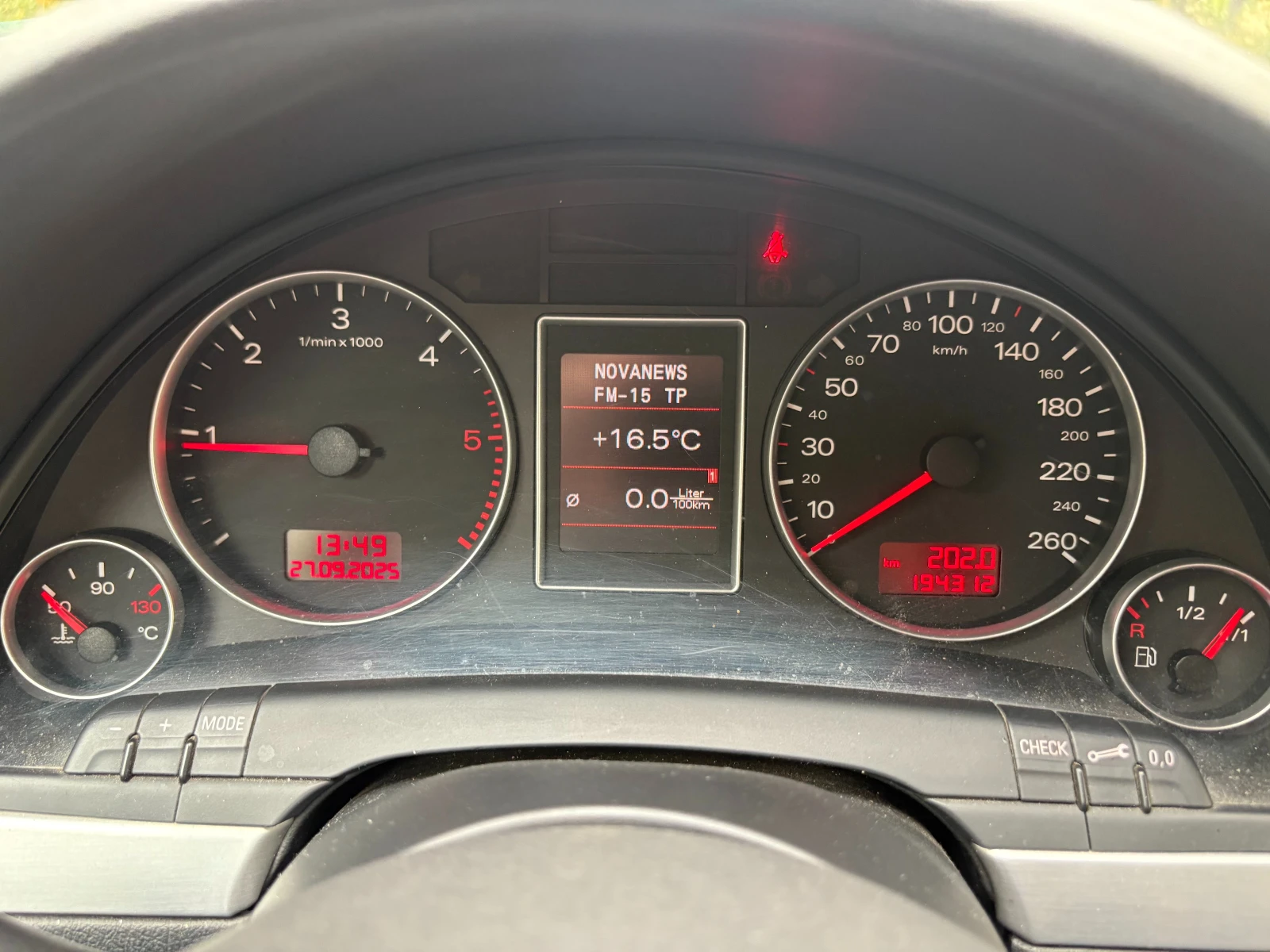 Audi A4 | Mobile.bg — изображение 10