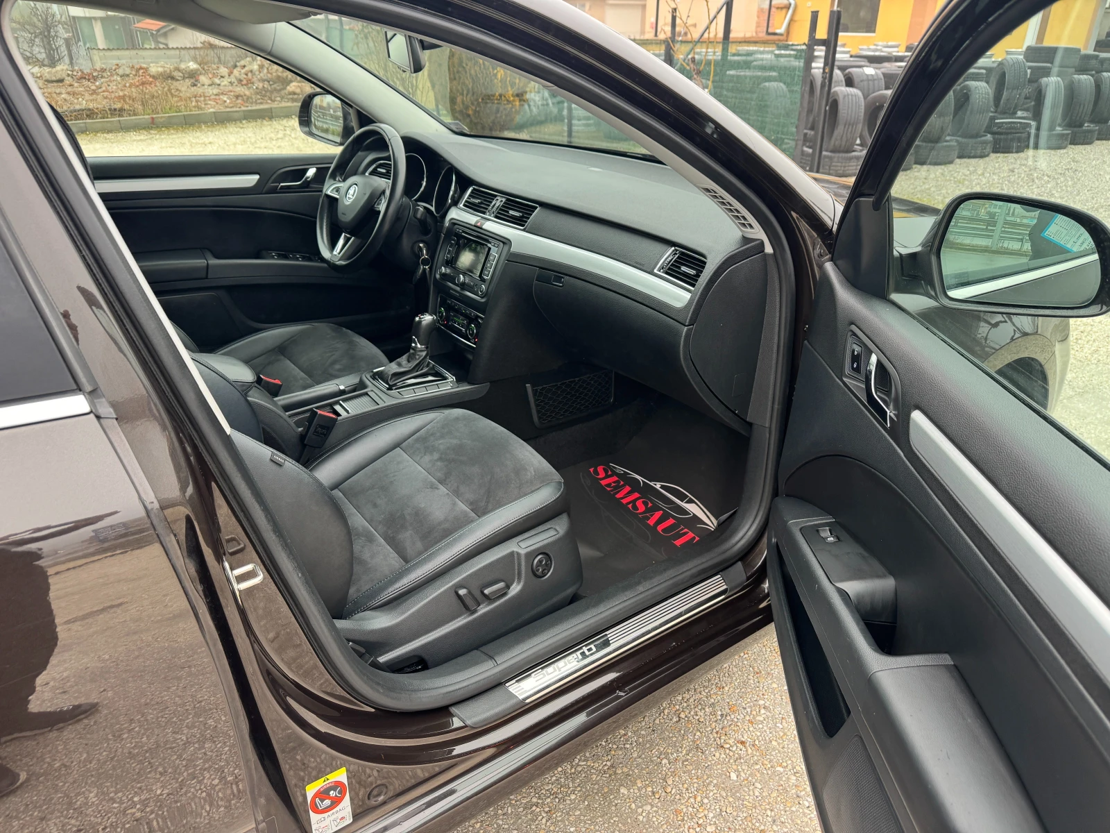 Skoda Superb 2.0TDI* 170��* 4X4* DSG* EURO5 | Mobile.bg � ����������� 13