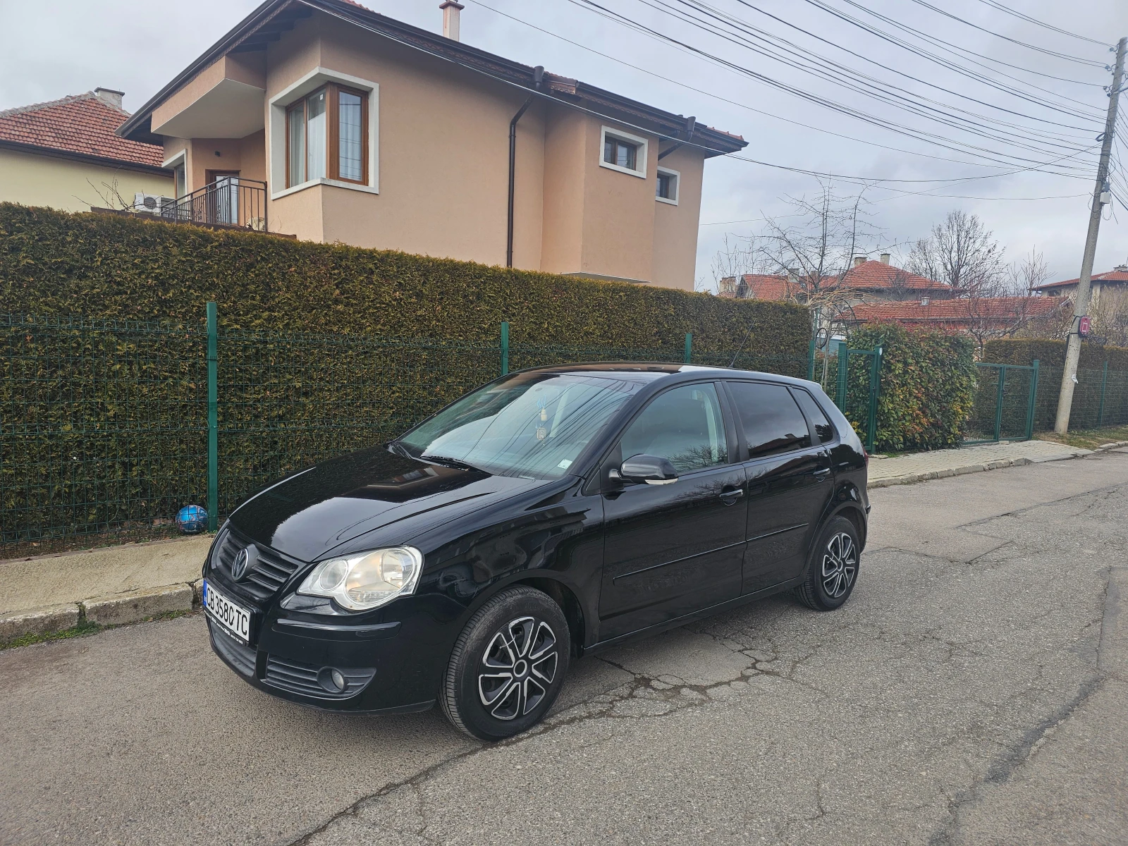VW Polo Гаражно-климатр - изображение 2