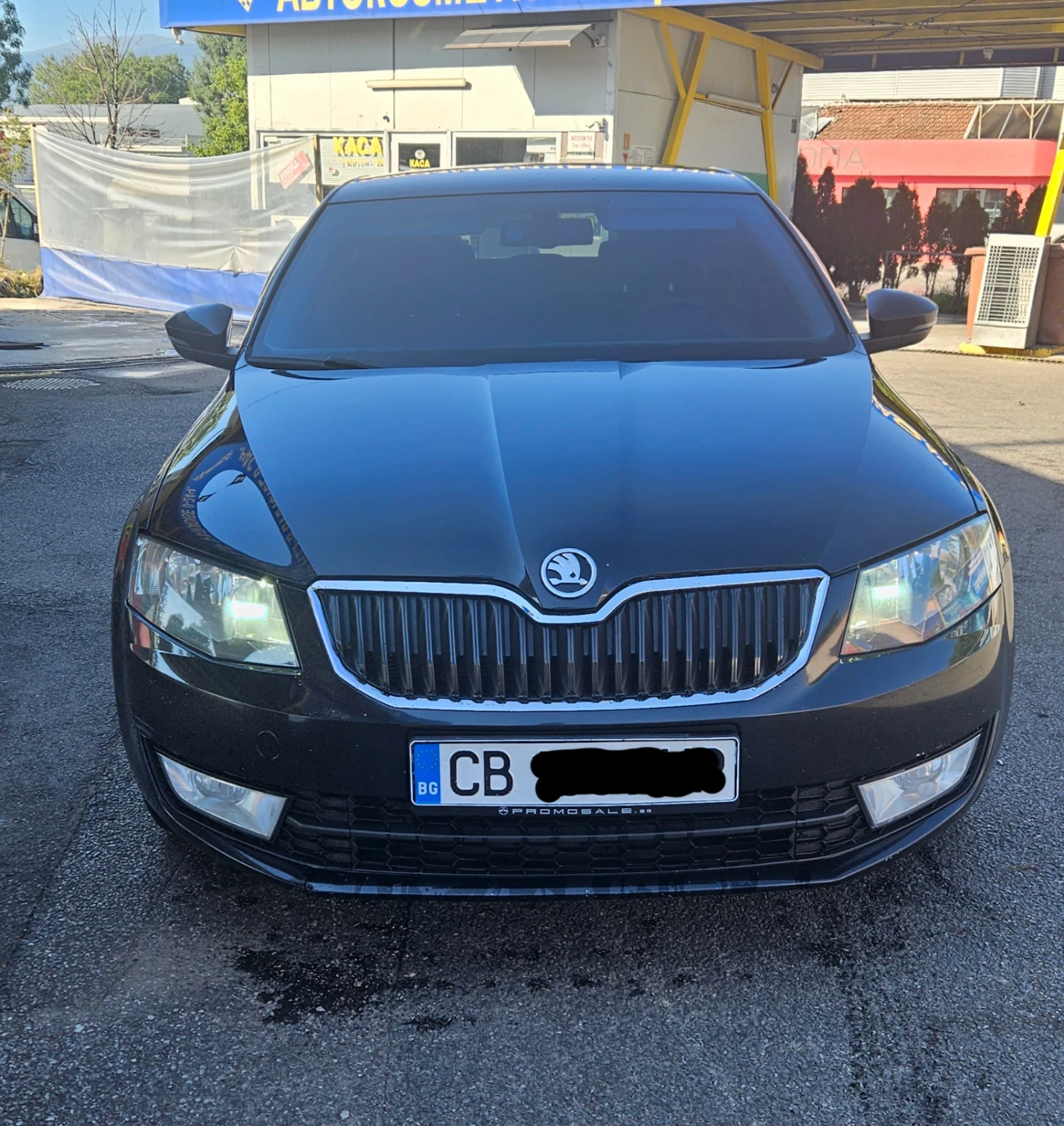 Skoda Octavia 1.6, снимка 3 - Автомобили и джипове - 54073172