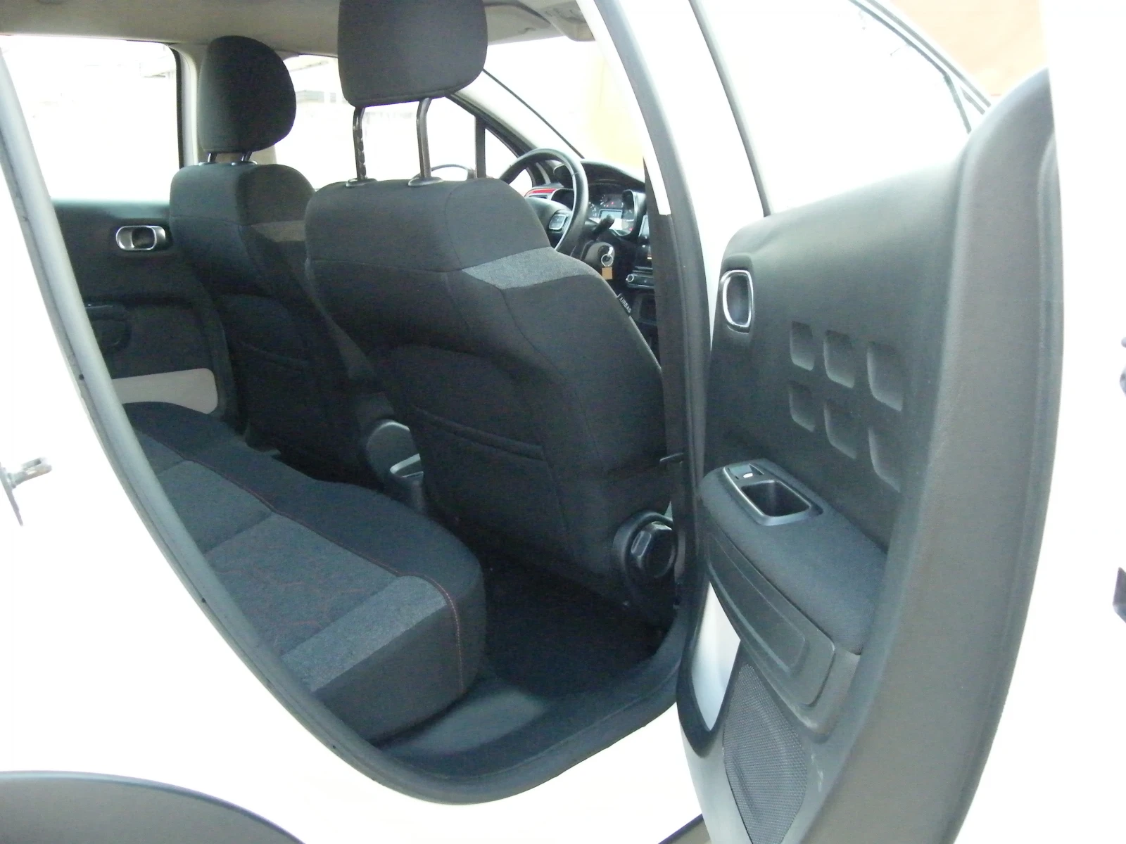 Citroen C3 1.5HDI EURO 6D, снимка 10 - Автомобили и джипове - 54204088