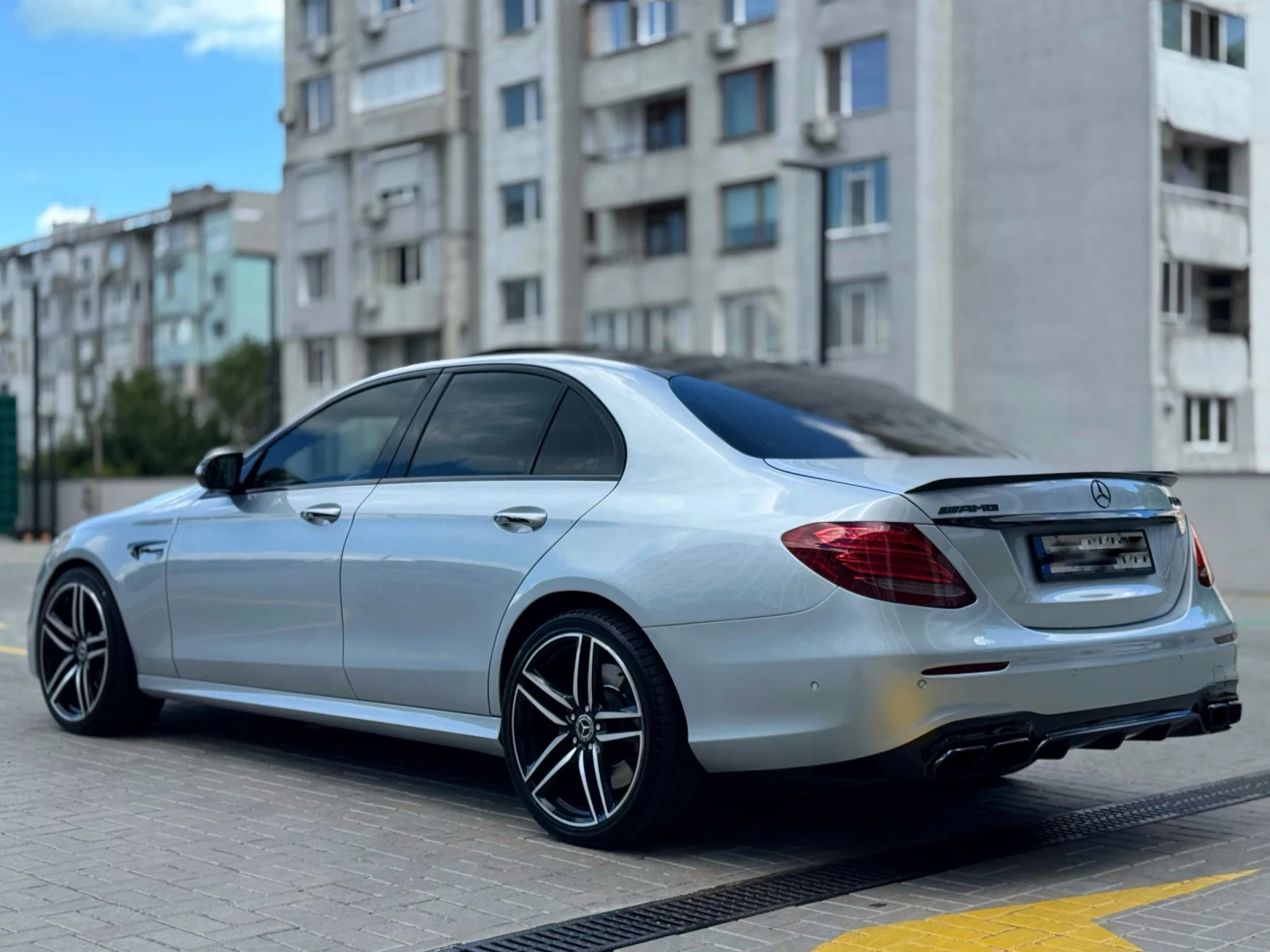 Mercedes-Benz E 43 AMG �63-pack/CARBON/BURMESTER/4matic/Digital/��������� | Mobile.bg � ����������� 4