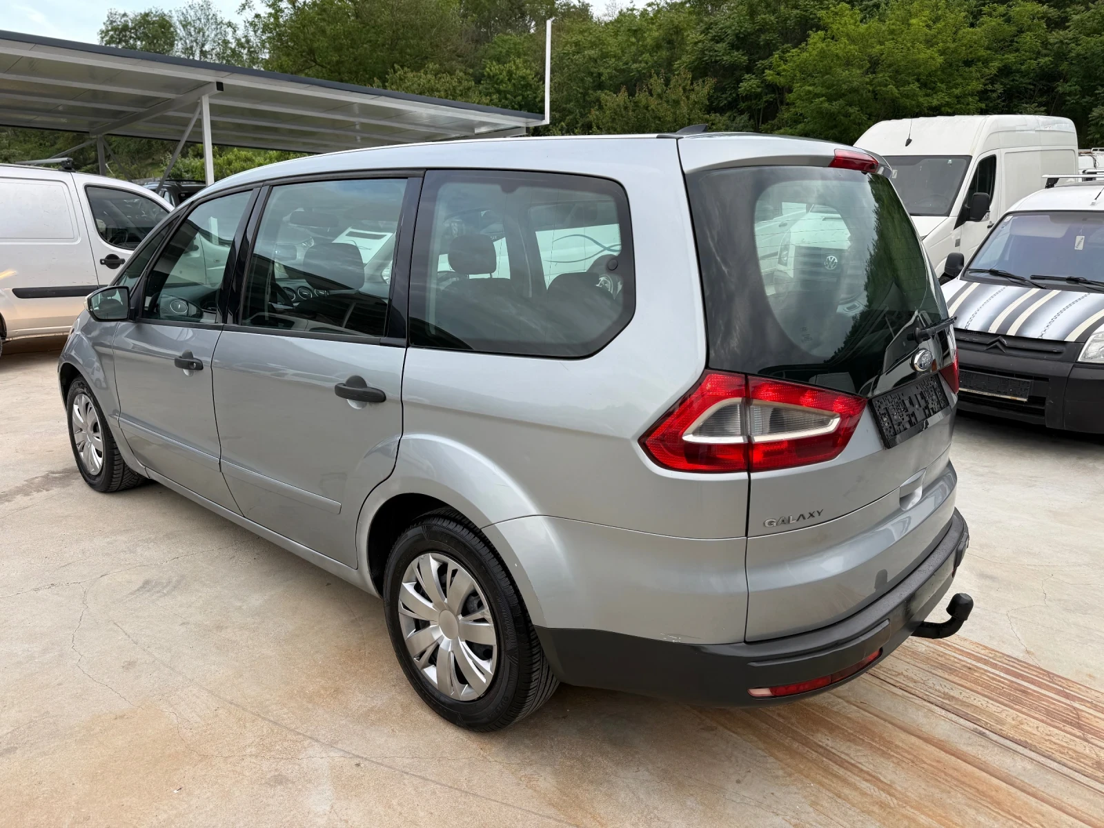 Ford Galaxy 2.0TDI 7 МЕСТА ЛИЗИНГ, снимка 7 - Автомобили и джипове - 54763069