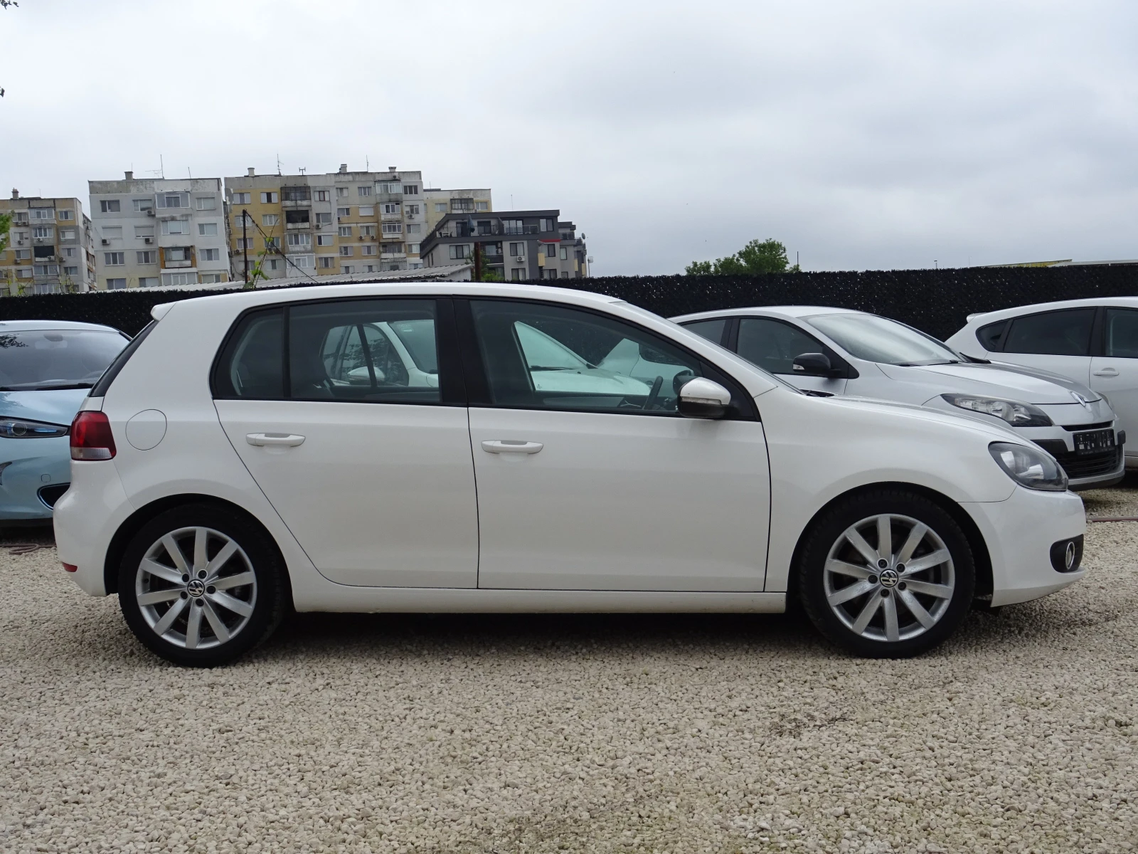 VW Golf 1.4tsi Highline, снимка 5 - Автомобили и джипове - 54779324