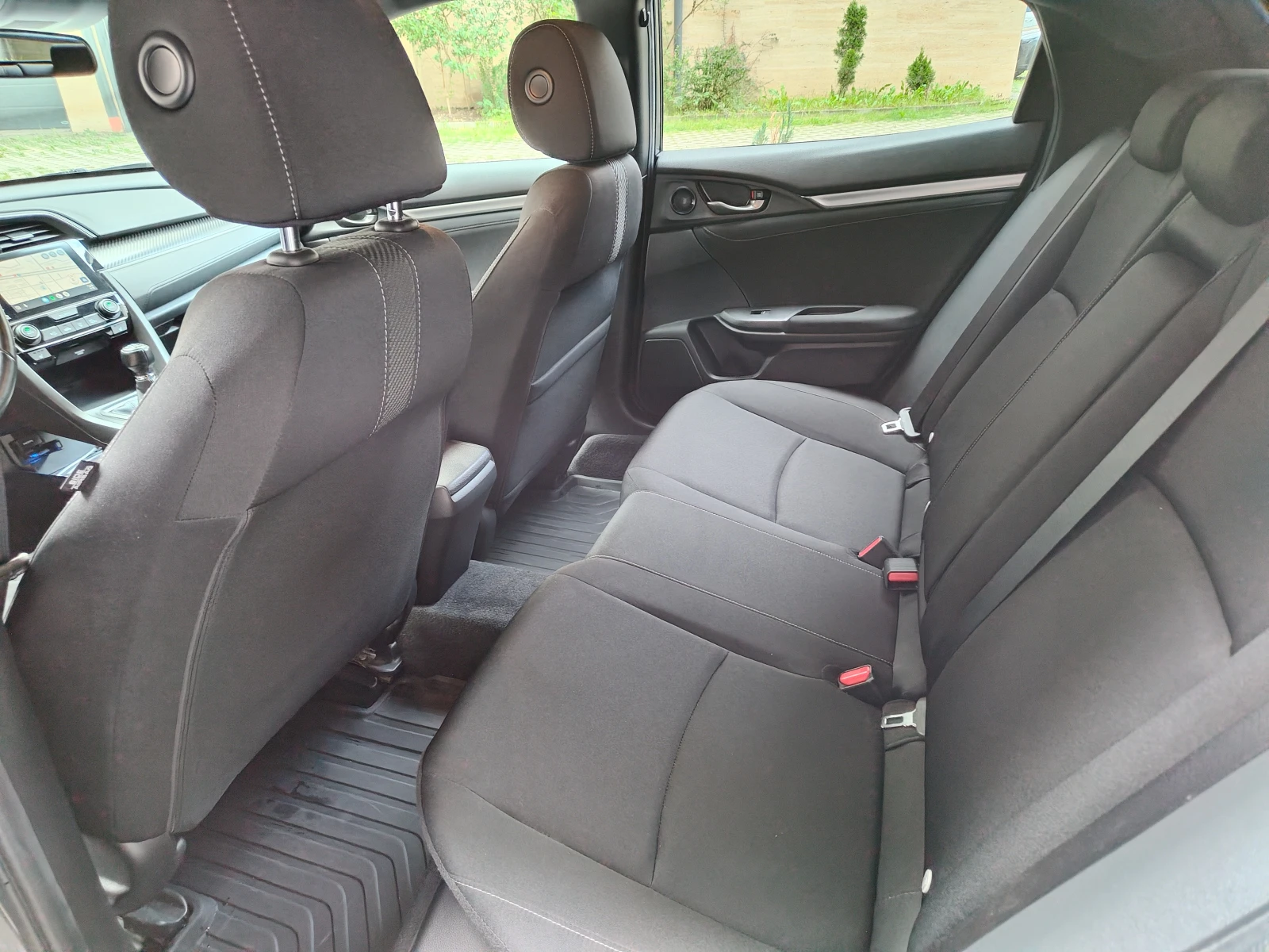 Honda Civic Hatchback sport, снимка 5 - Автомобили и джипове - 55058691