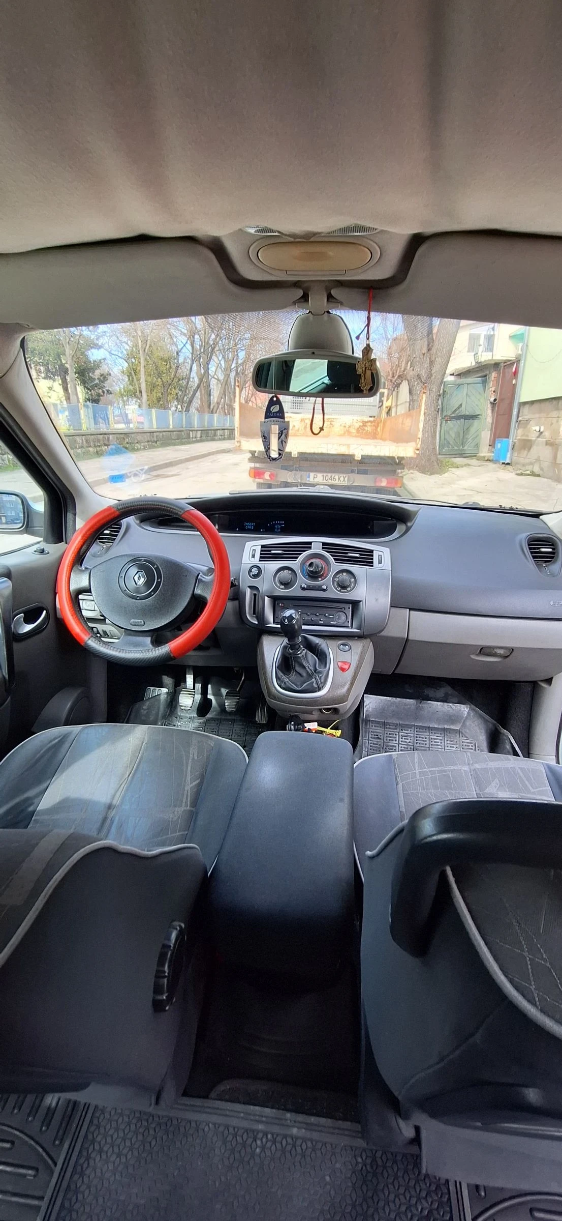 Renault Scenic, снимка 9 - Автомобили и джипове - 55151439