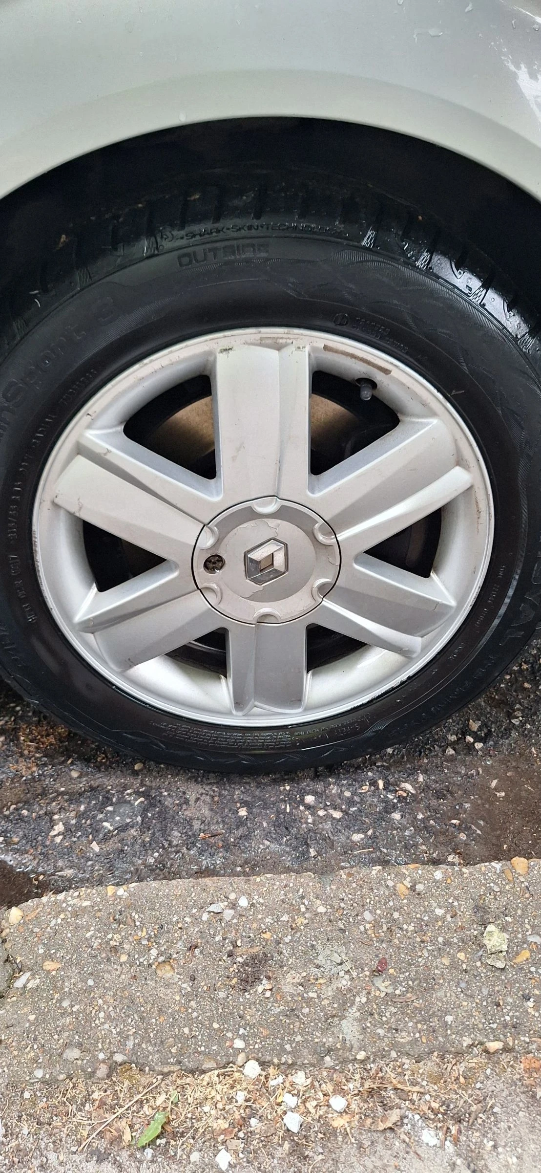 Renault Scenic, снимка 6 - Автомобили и джипове - 55151439