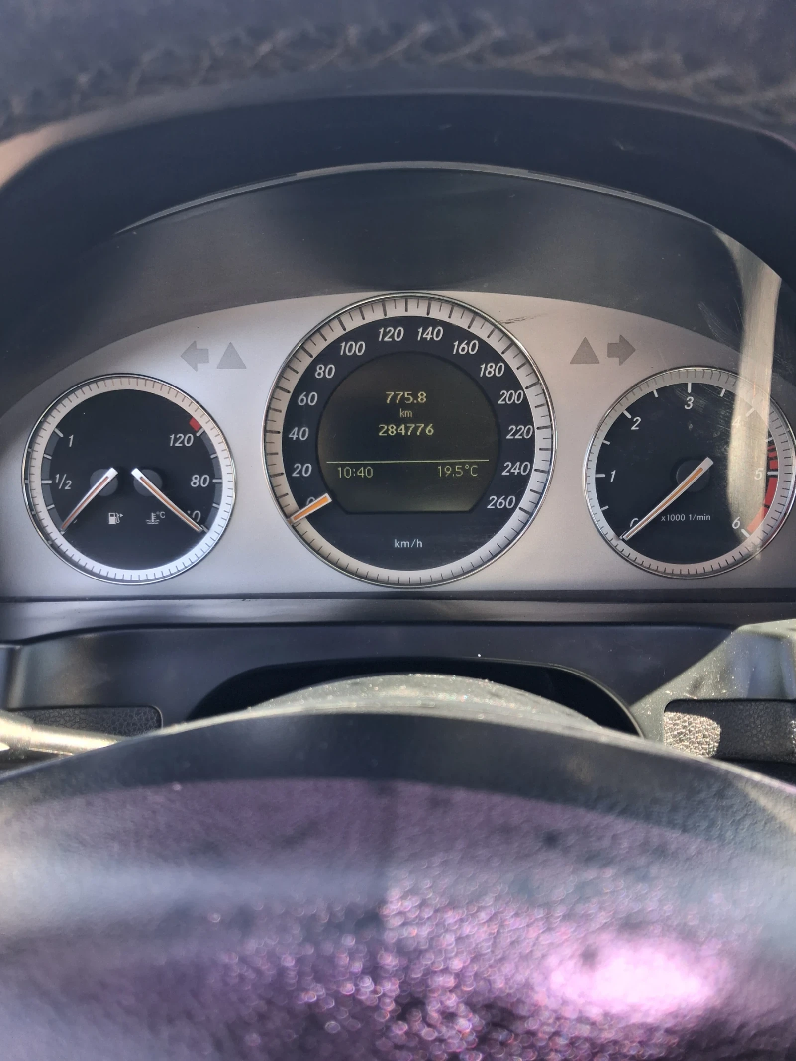 Mercedes-Benz C 220, снимка 3 - Автомобили и джипове - 55189233