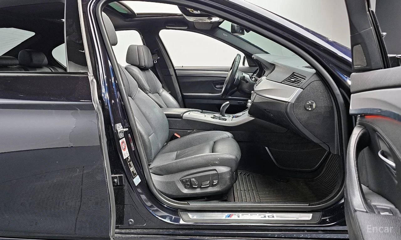 BMW 550 * КРАЙНА ЦЕНА ДО БЪЛГАРИЯ * АВТОКРЕДИТ, снимка 11 - Автомобили и джипове - 55540247