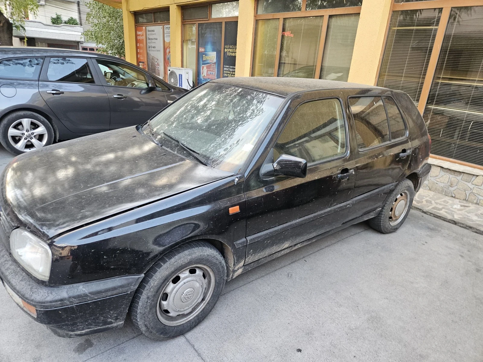 VW Golf 3, снимка 2 - Автомобили и джипове - 55805671
