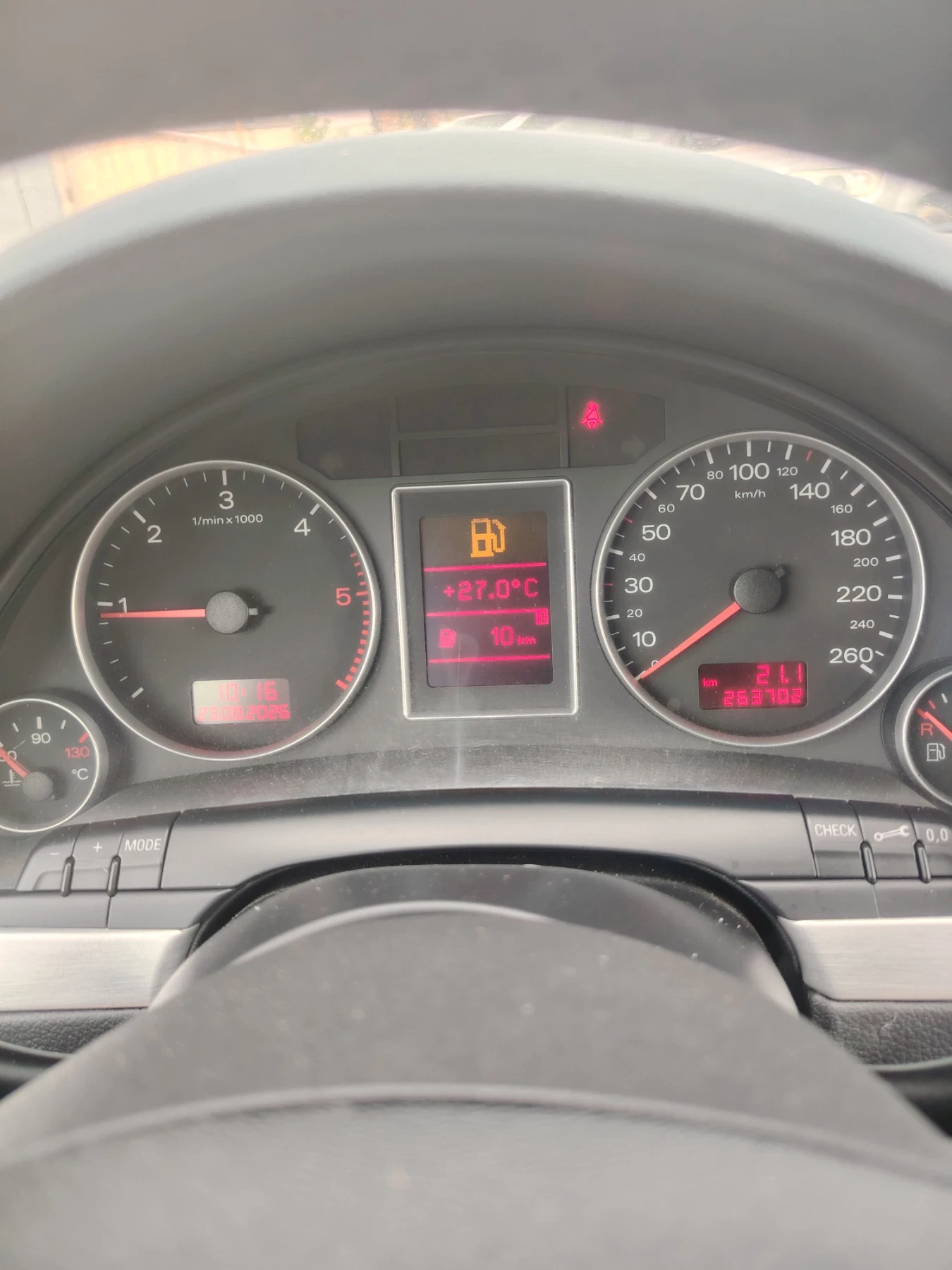 Audi A4, снимка 13 - Автомобили и джипове - 55829085