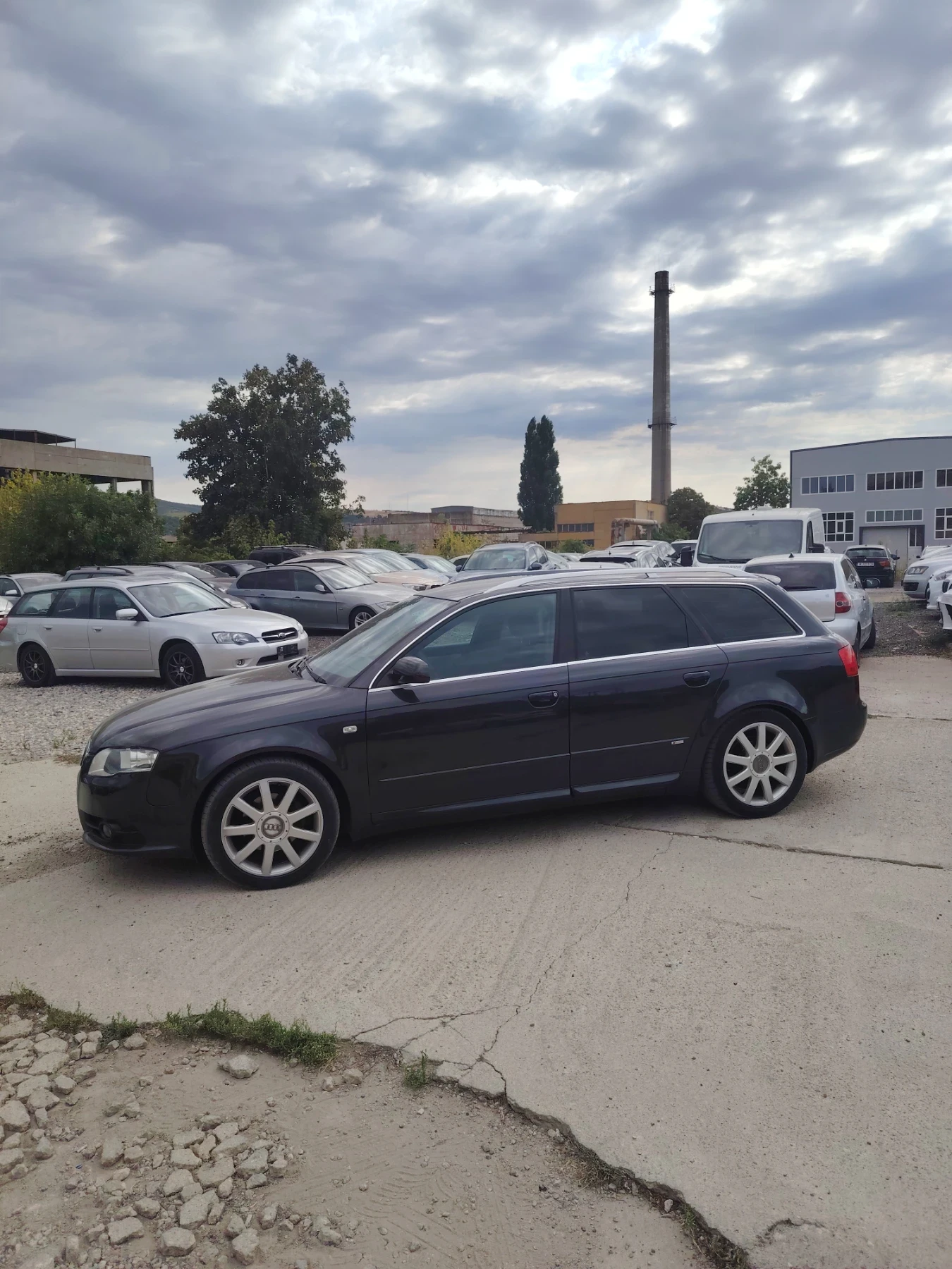 Audi A4, снимка 3 - Автомобили и джипове - 55829085