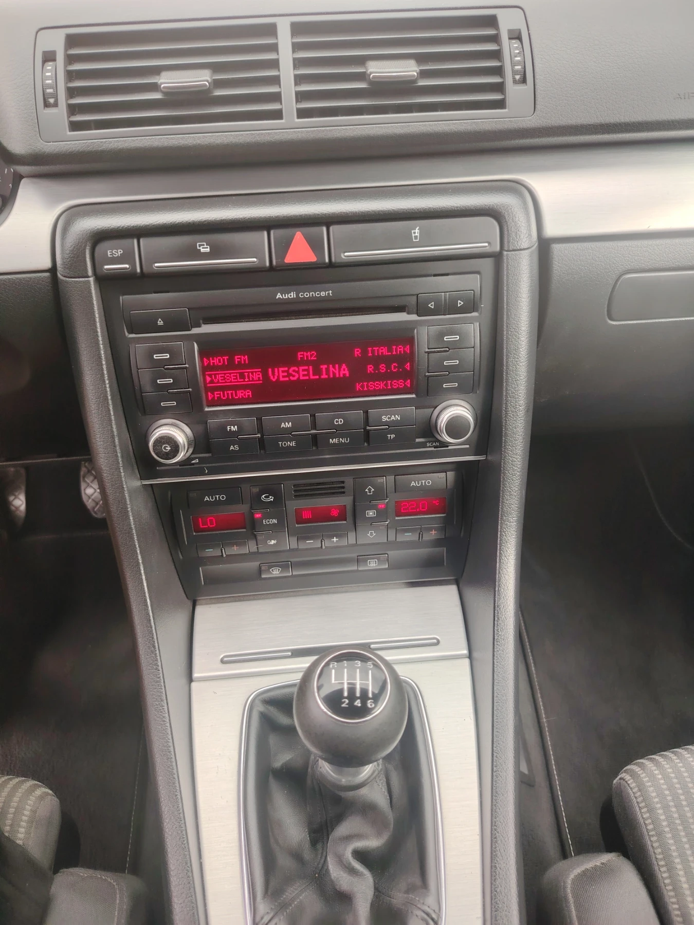 Audi A4, снимка 12 - Автомобили и джипове - 55829085