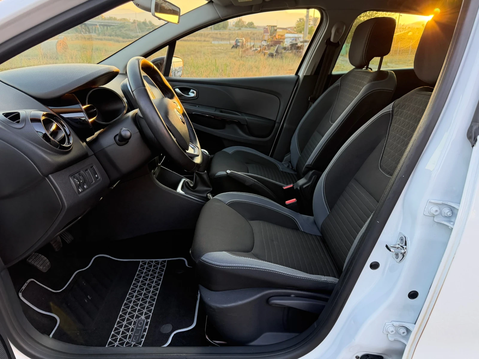 Renault Clio 1.5dci limited/������/������ | Mobile.bg � ����������� 9