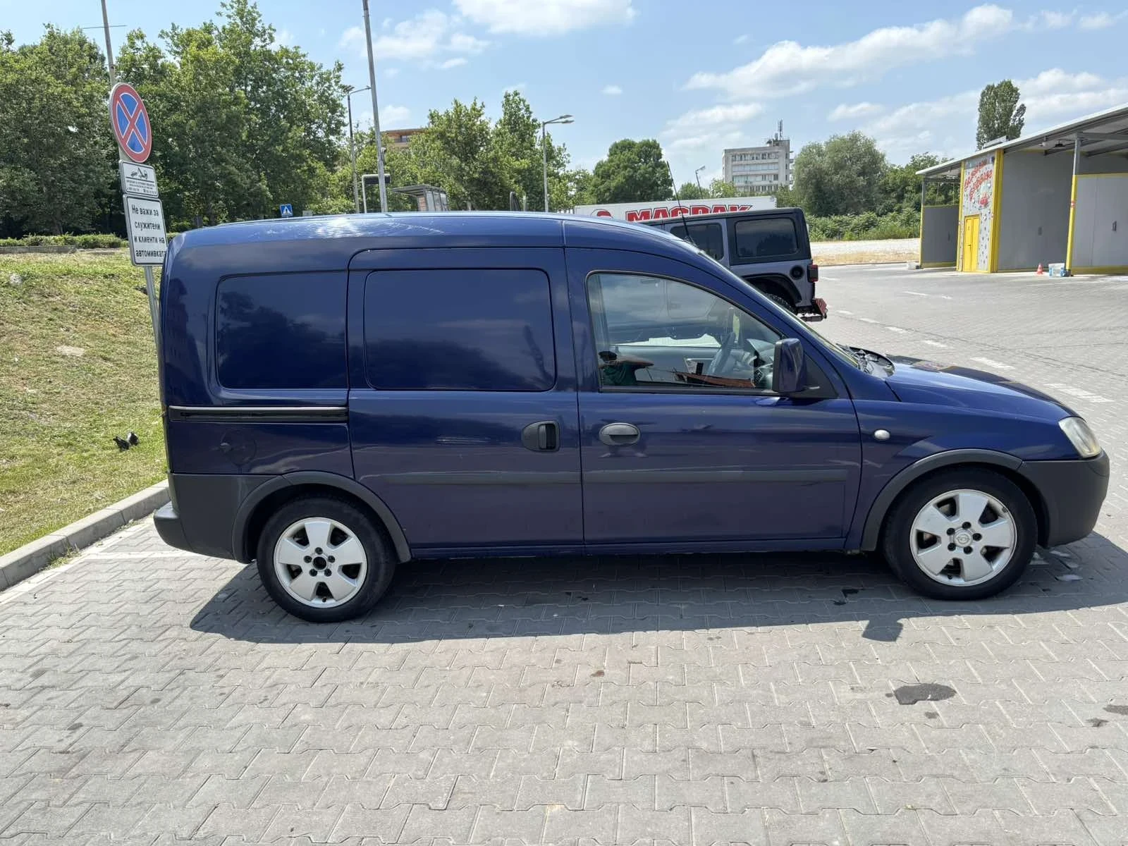 Opel Combo, снимка 2 - Автомобили и джипове - 56110800