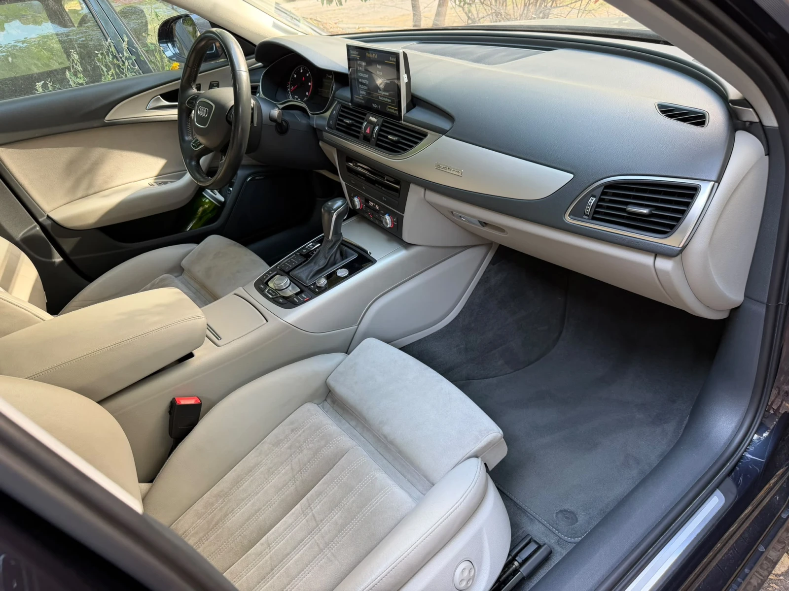 Audi A6, снимка 11 - Автомобили и джипове - 56321618