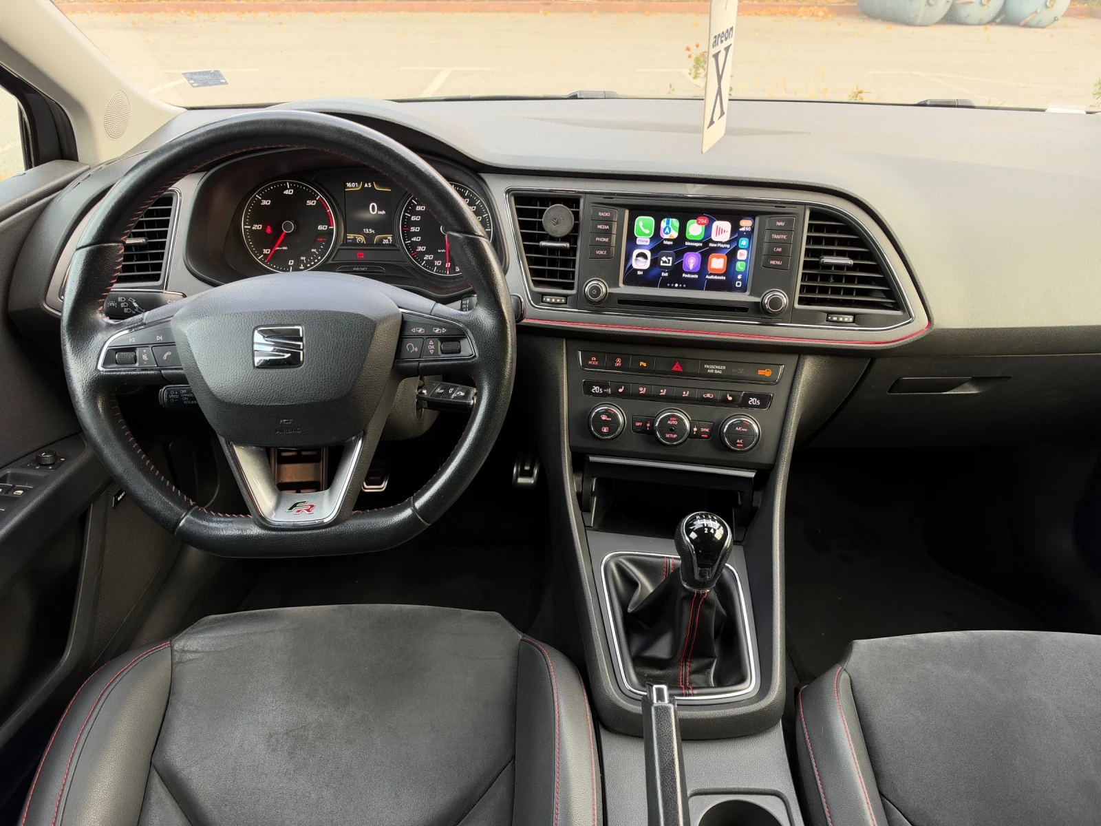 Seat Leon 2.0 TDI, снимка 9 - Автомобили и джипове - 56664101