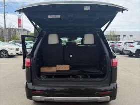 Toyota Sequoia Platinum 4WD / 360 / DISTRONIC / ОБДУХВАНЕ , снимка 11