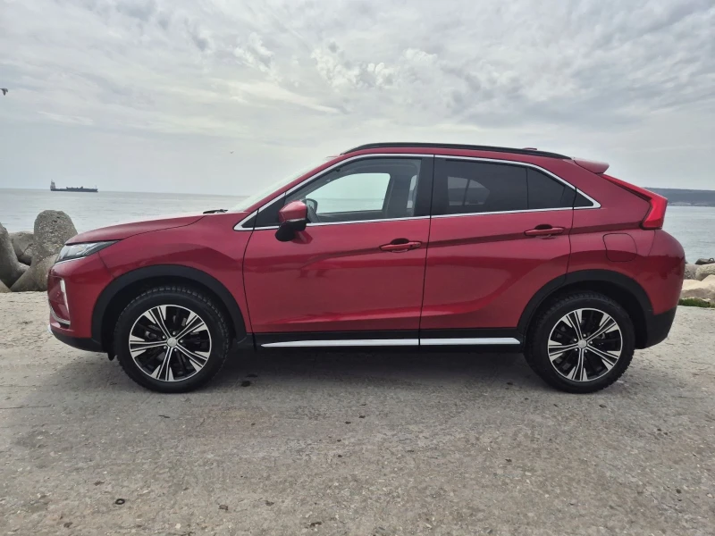 Mitsubishi Eclipse Cross, снимка 2 - Автомобили и джипове - 49514932