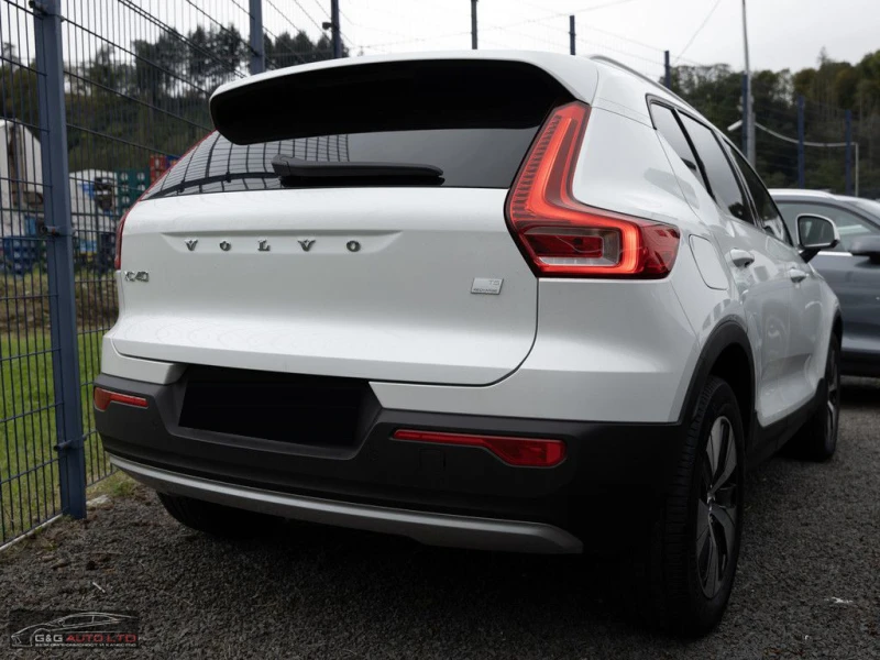Volvo XC40 T5/261HP/INSCRIPTION/LED/NAVI/CAM/267vpr, снимка 4 - Автомобили и джипове - 49920485
