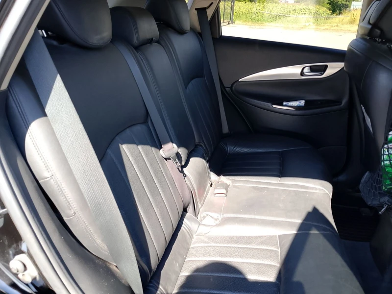 Infiniti Ex37 3.7i, снимка 14 - Автомобили и джипове - 51228566