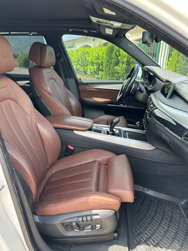 BMW X5 * Digital* 360Cam* Soft Close, снимка 8 - Автомобили и джипове - 51232943