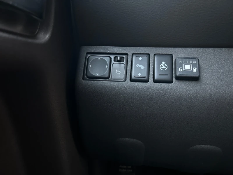 Nissan Pathfinder 5.6 V8 LE/ LPG, снимка 13 - Автомобили и джипове - 51311537