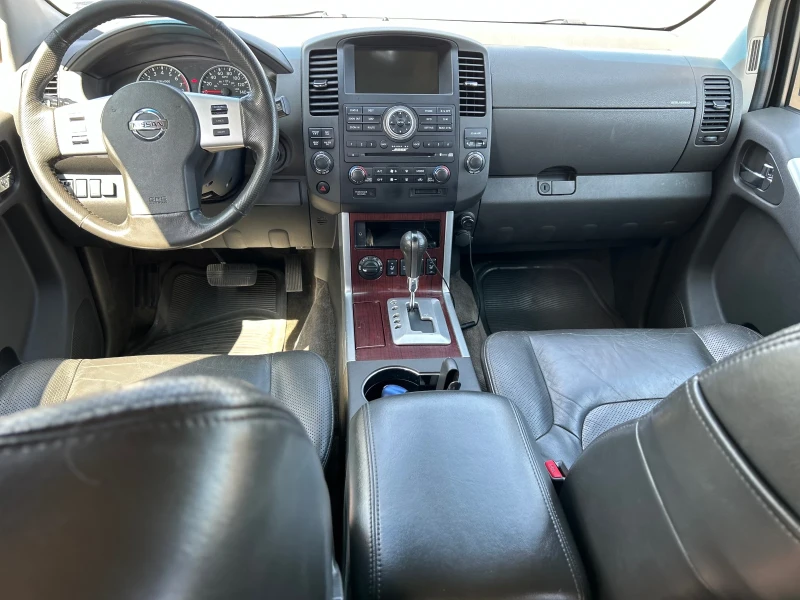 Nissan Pathfinder 5.6 V8 LE/ LPG, снимка 9 - Автомобили и джипове - 51311537