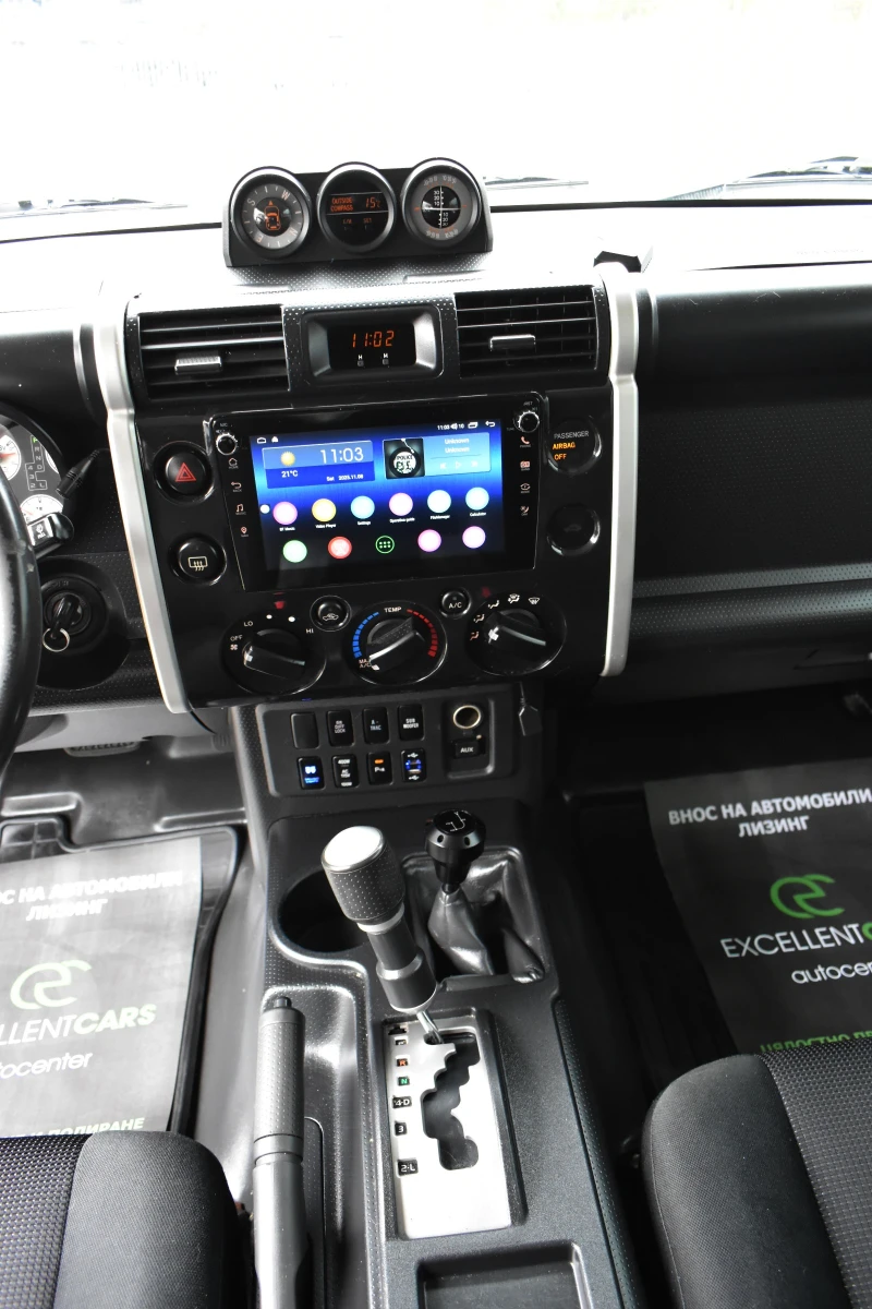 Toyota Fj cruiser 4.0i* V6* AUTOMAT* A-TRACK* 3''SUSPENSION*, снимка 13 - Автомобили и джипове - 52374792