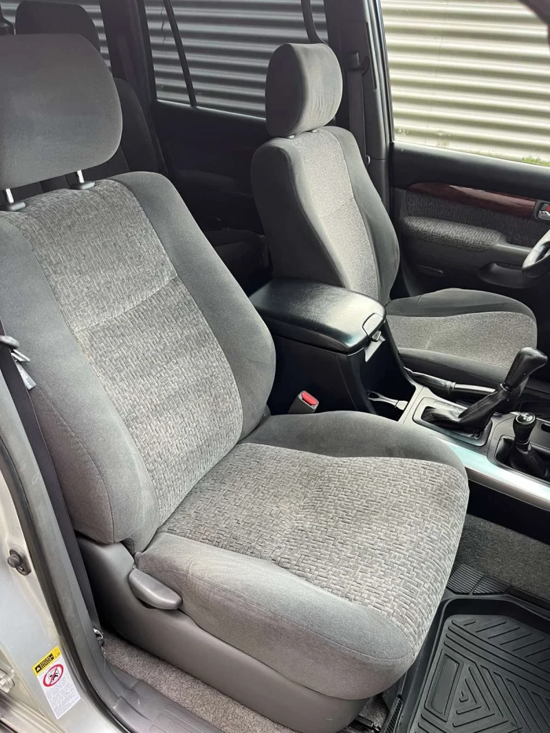 Toyota Land cruiser, снимка 9 - Автомобили и джипове - 52734756