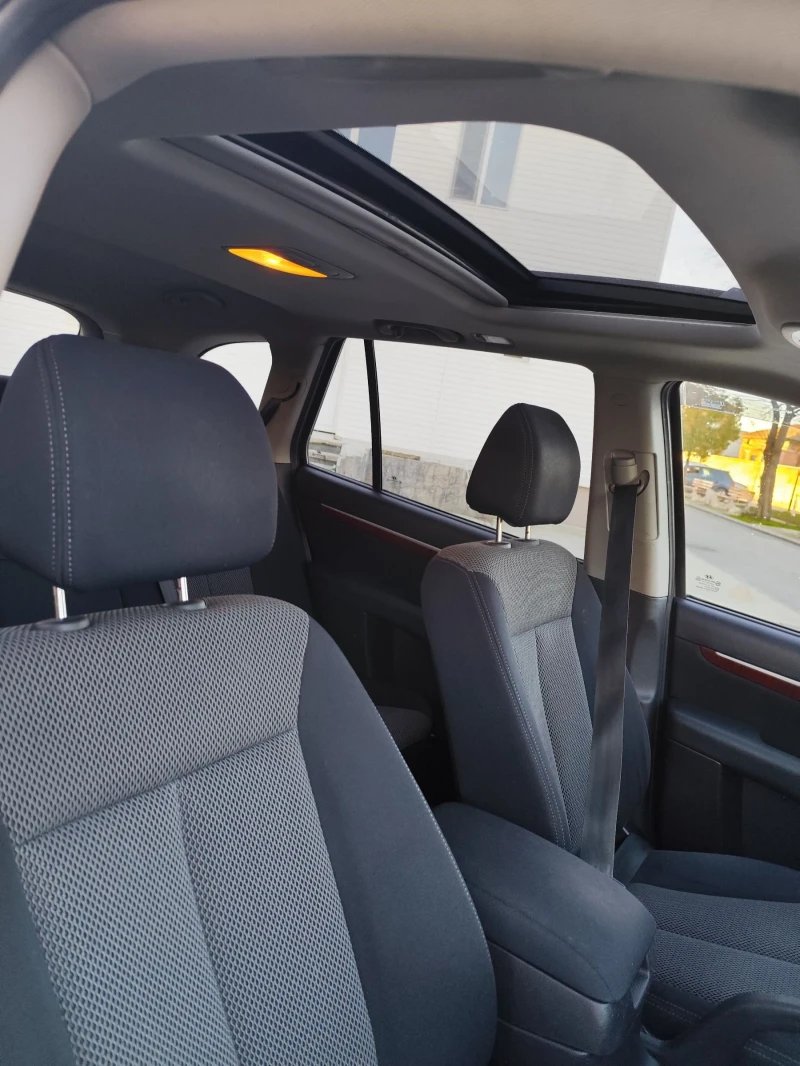 Hyundai Santa fe 2.7 V6, снимка 8 - Автомобили и джипове - 52934521